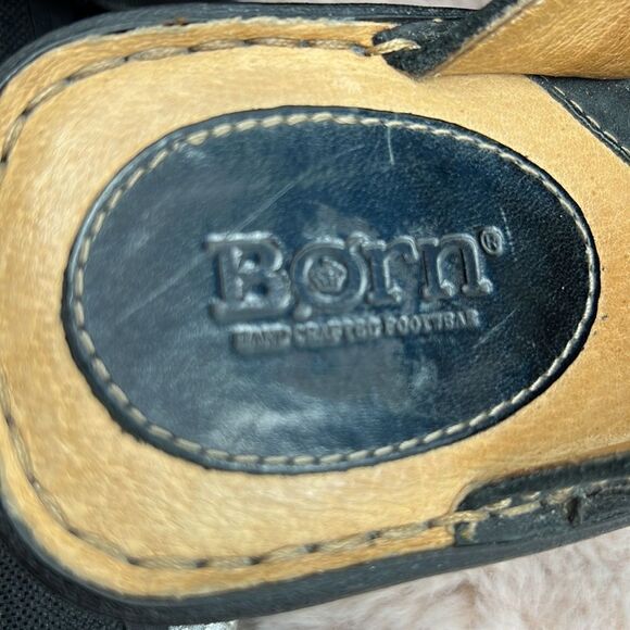 Born
black braided strap leather upper clogs size 6 - Picture 7 of 9